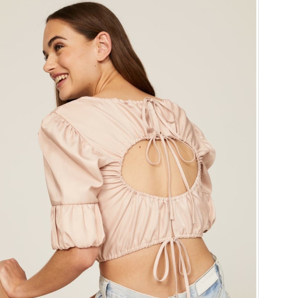 Love, Whit Open Back Pink top size M
